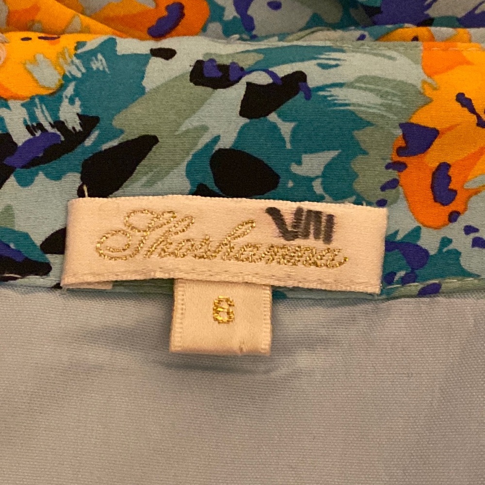 Colorful Sleeveless Dress with Built-in Bra - Picture 5 of 6